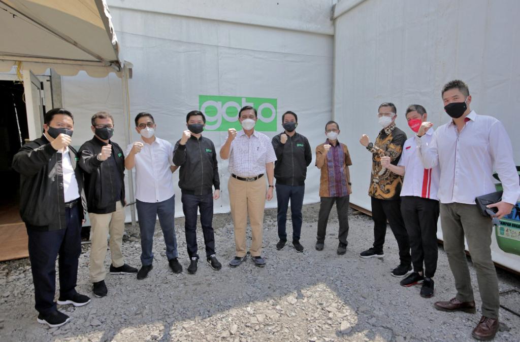 Kunjungan Menko Luhut ke Rumah Oksigen Gotong Royong. (ist)