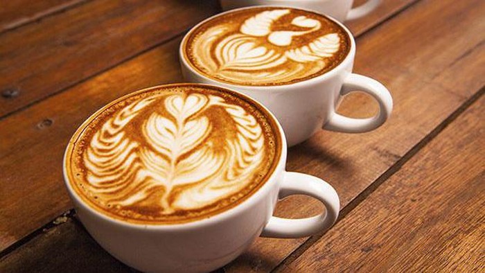 Flat white merupakan menu minuman kopi yang populer di banyak kafe atau coffee shop. (Thinkstock/ist)