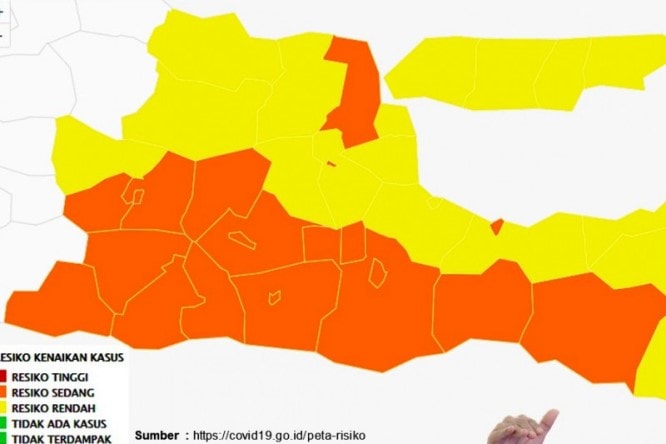 Tangkapan layar peta zonasi situasi Covid-19 di Jatim melalui laman Satgas Covid-19 (ist)