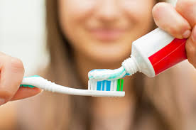 Selain untuk menggosok gigi, pasta gigi juga punya banyak manfaat. (altima dental/Ist)