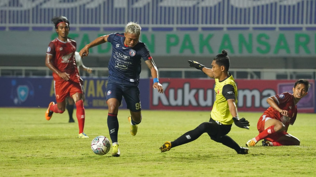 HARUS EDAN: Sumbangsih gol dari Kushedya Hari Yudo kini cukup diandalkan Timnas Indonesia, yang hari ini bakal bersua Vietnam. (Media Officer Arema for Radar Malang)