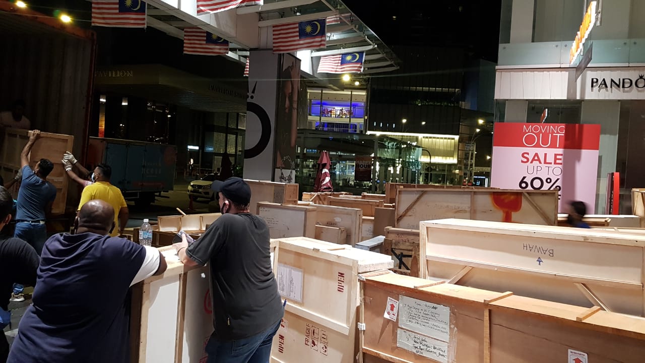 Karya seniman Malang yang mengikuti pameran di tiga negara (ist)