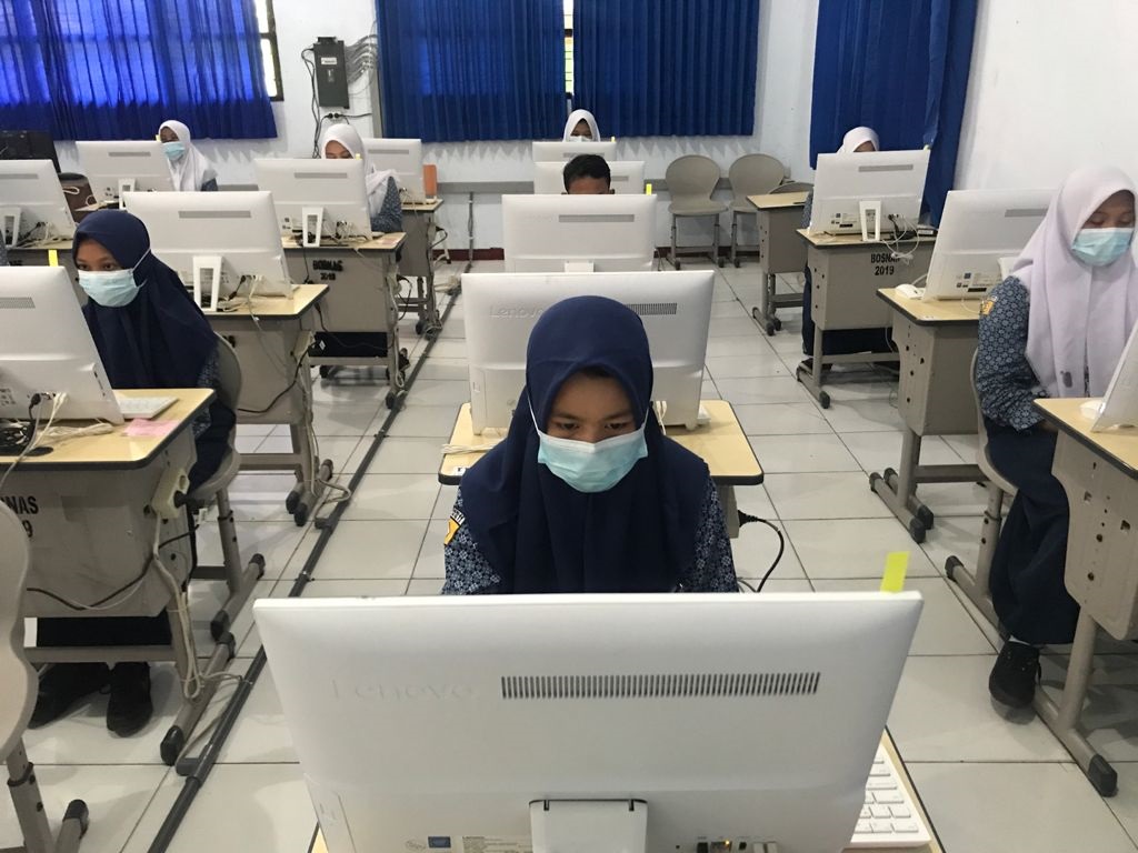 Ilustrasi ANBK pelajar di Malang. (Aditya Novrian/Radar Malang)