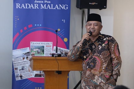 Bupati Malang H M. Sanusi saat sambutan di FIA UB, beberapa waktu lalu