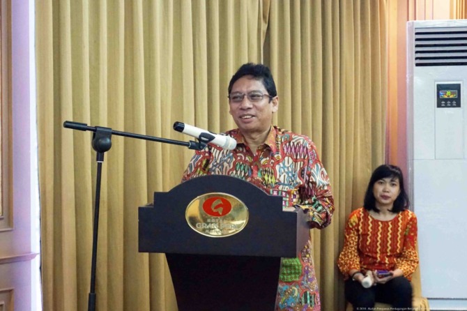 PLT Kepala Bappebti Indrasari Wisnu Wardhana