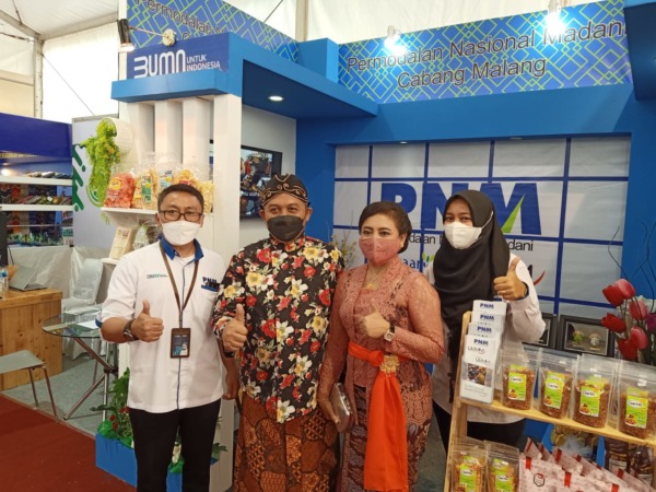 kunjungan Ketua DPRD Kota Malang di stan pameran PNM Cab.Malang