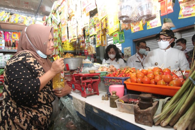 STABIL : Diskopindag Kota Malang jamin harga bahan pokok di pasar akan tetap stabil jelang liburan Natal dan tahun baru 2023 (6/12).