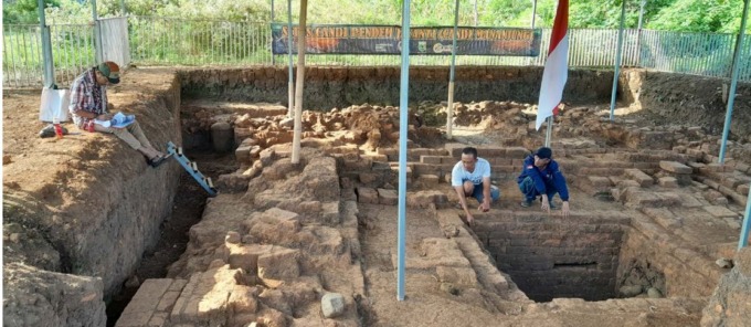 SITUS BERSEJARAH: Penggalian situs Candi Pendem sudah dilakukan sebanyak 4 kali. Penggalian belum bisa dilanjutkan karena masih terkendala pembebasan lahan.(AFIFAH RAHMATIKA/RADAR BATU)