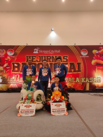 JUARA LAGI : Tim FOBI Kota Malang berhasil sabet 2 perunggu di Kategori ketangkasan Zuo Tou dan Kategori Ketangkasan Shang Tui. (TIM FOBI KOTA MALANG FOR RADAR MALANG)