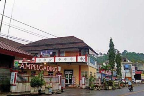 Ilustrasi foto erupsi Gunung Semeru di Ampel Gading (4/12)