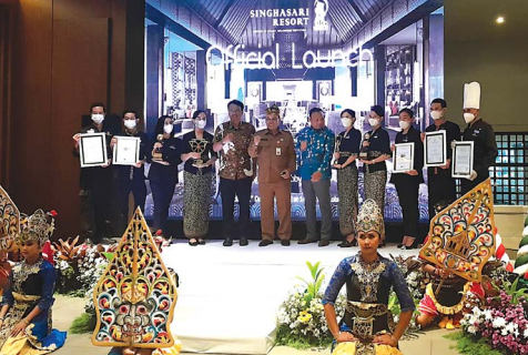 MAKIN UNIK: Launching nuansa Kerajaan Singhasari di lobi The Shinghasari Resort Batu, Senin (12/12).