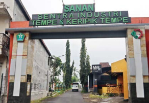 IKON KOTA: Kampung Sanan sudah terkenal menjadi  pusat produksi tempe dan keripik tempe sejak dulu.