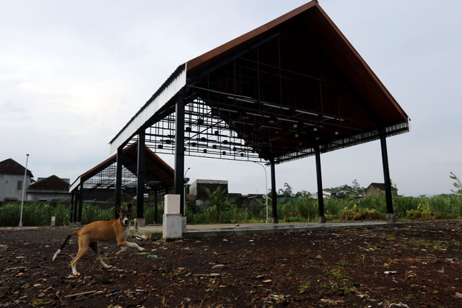 LANJUTKAN PEMBANGUNAN: Proyek Gantangan di kawasan Lowokdoro, Kecamatan Sukun bakal dipoles lagi oleh Pemkot Malang.(Darmono/Radar Malang)