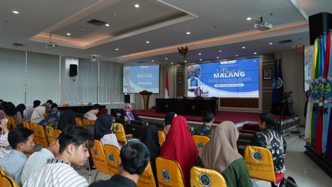 Sosialisasi Pameran Pendidikan Studi ke China bersama Secangkir Lentera dan EIC Education Group, Senin, (10/3) di Kampus UM