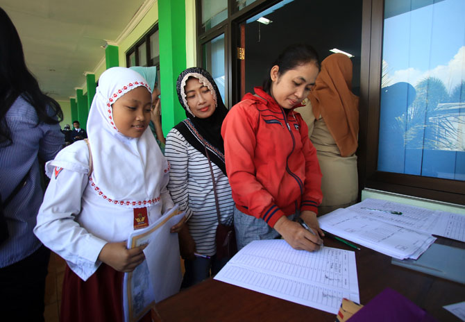 DAFTAR : PPDB Kota Malang. (Dokumentasi Radar Malang)