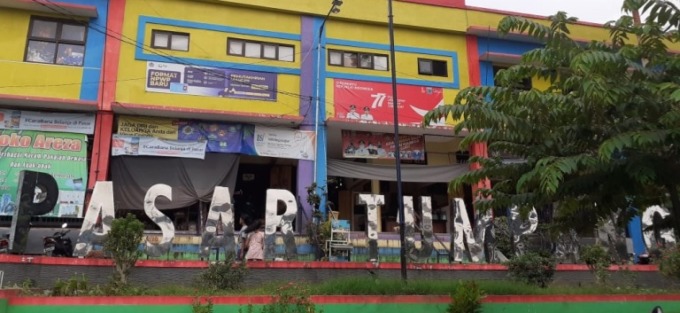 PENUHI KRITERIA: Pasar Tumpang menjadi pasar pertama di Kabupaten Malang yang diusulkan bisa mengantongi SNI. (INDAH MEI YUNITA/RADAR MALANG)
