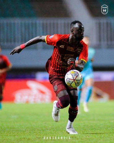 BANYAK TAWARAN: Gelandang Serang Rans Nusantara Makan Konate santer dikabarkan bakal merapat ke Arema FC lagi. (Instagram Rans Nusantara)