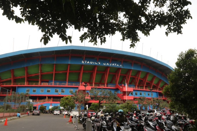 SUDAH ADA PERTEMUAN: Arema FC sudah mengajukan izin ke Pemkot Malang untuk menggunakan Stadion Gajayana sebagai homebase di Liga 1 musim 2023/2024. (Darmono / Radar Malang)