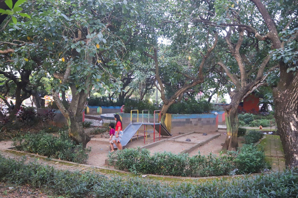 DIREHABILITASI: Taman Raya Suromulang, Kelurahan Surodinawan, Kecamatan Prajurit Kulon yang tahun ini akan rehabilitasi DLH Kota Mojokerto.