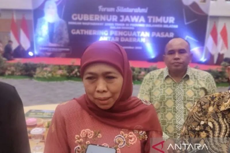 Gubernur Jawa Timur Khofifah Indar Parawansa.
