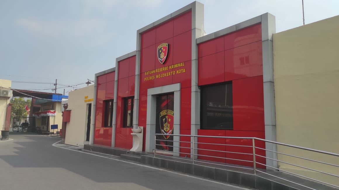 Markas Satreskrim Polres Mojokerto Kota di Jalan Bhayangkara, Kota Mojokerto.