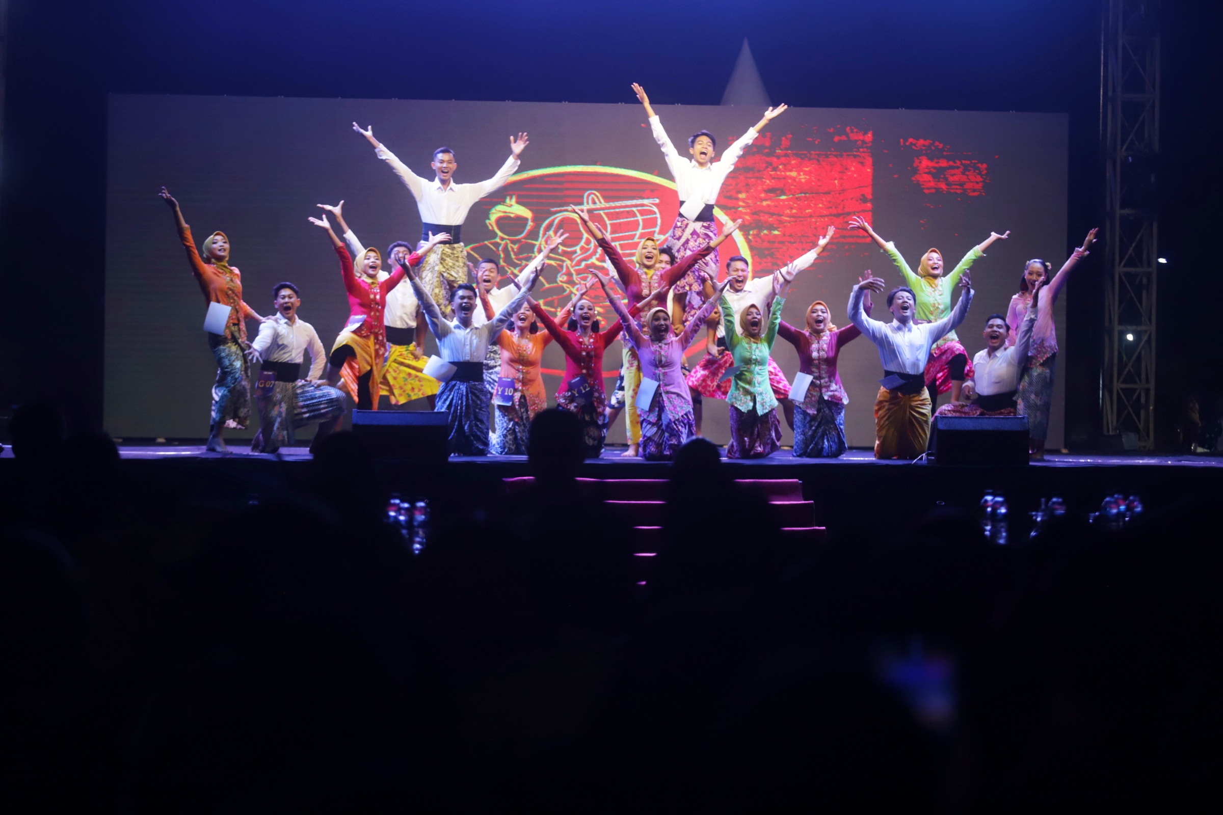 ATRAKTIF: Para finalis Gus Yuk Kota Mojokerto siap unjuk bakat dan potensi di babak grand final, Sabtu (29/7).