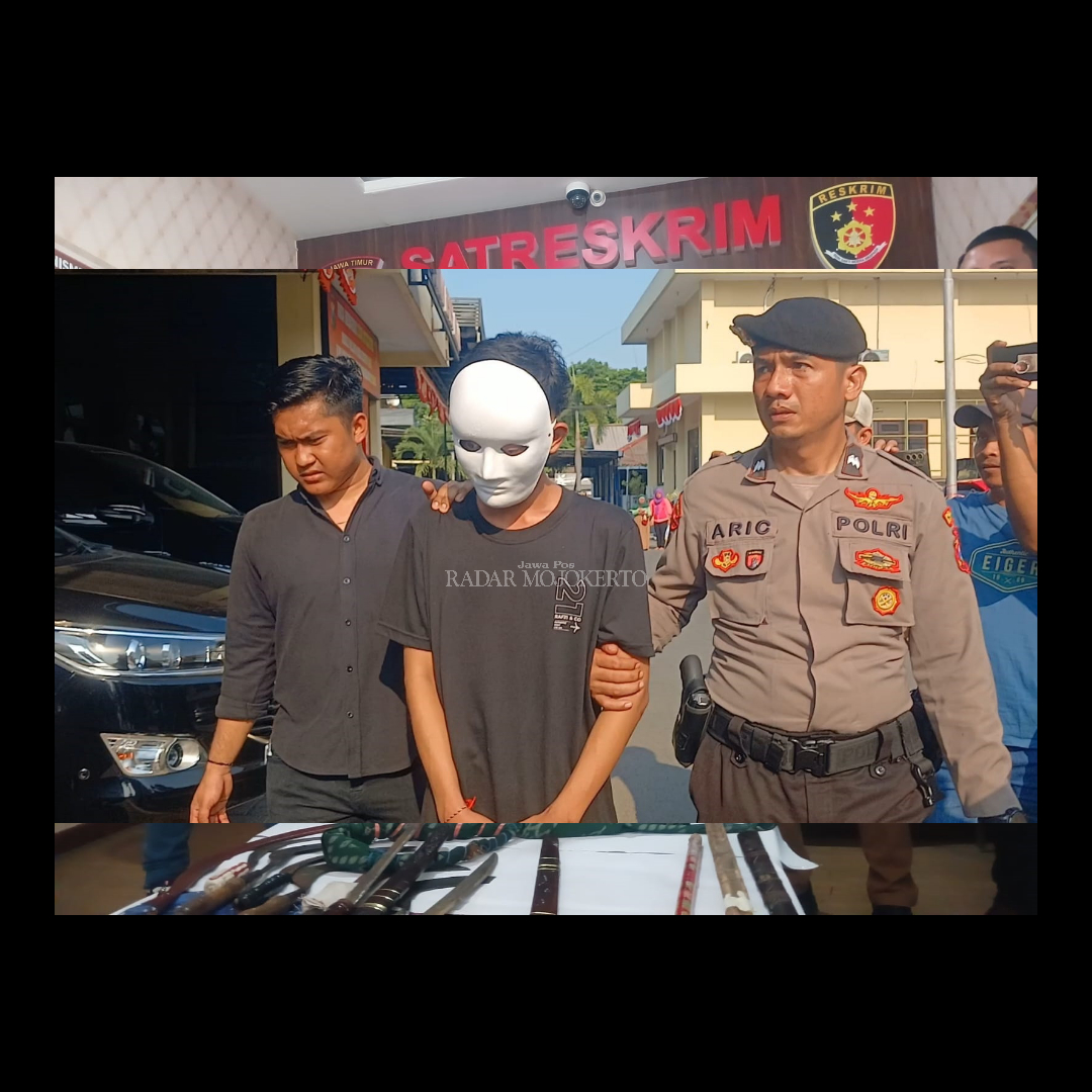 DITAHAN: Pelaku dewasa anggota kelompok geng motor yang menyerang pengendara diamankan di Mapolres Mojokerto, kemarin.