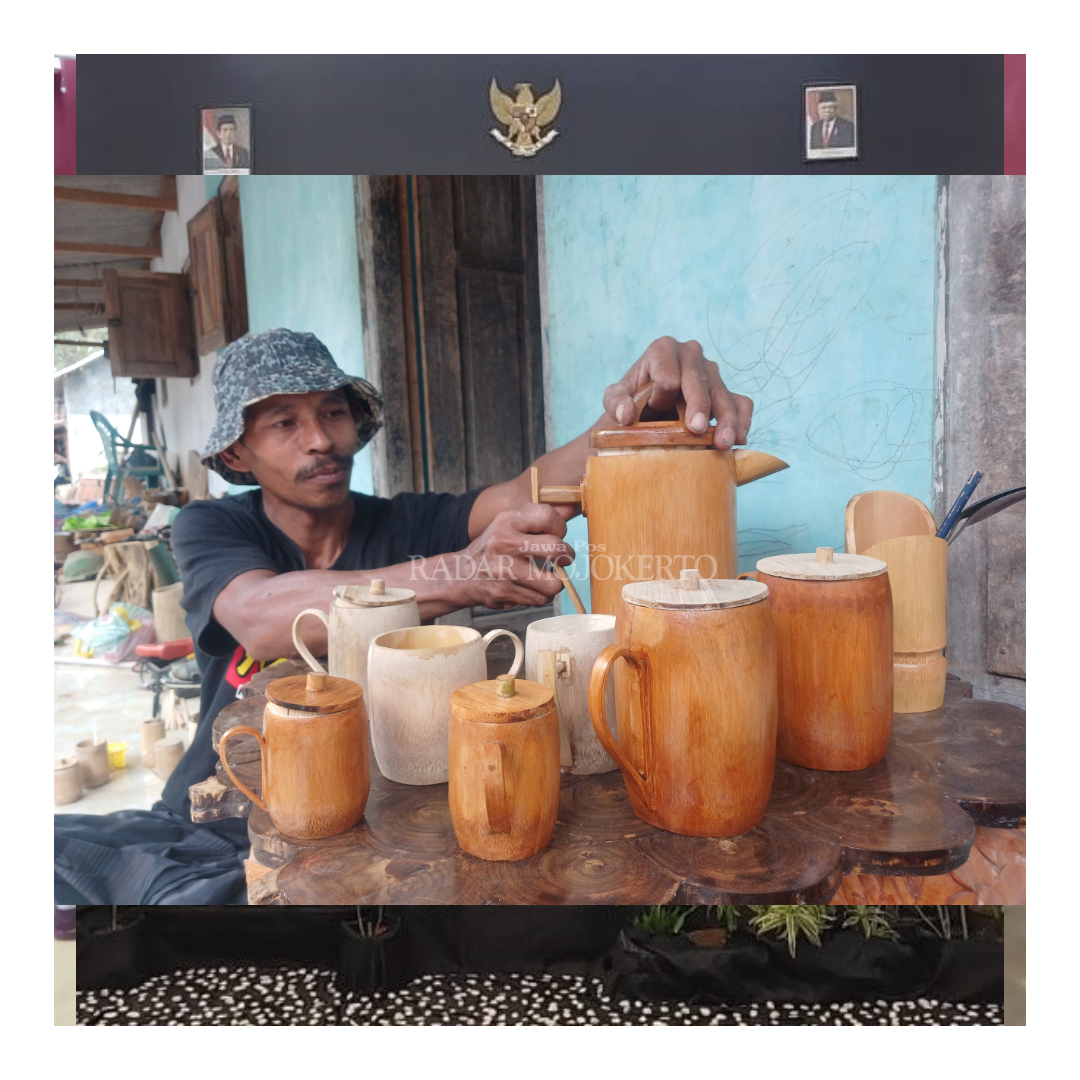 KREATIF: Kasiyanto membuat kerajinan peralatan minum di rumahnya di Dusun Wonokerto, Desa Warugunung, Kecamatan Pacet, Kabupaten Mojokerto, kemarin.