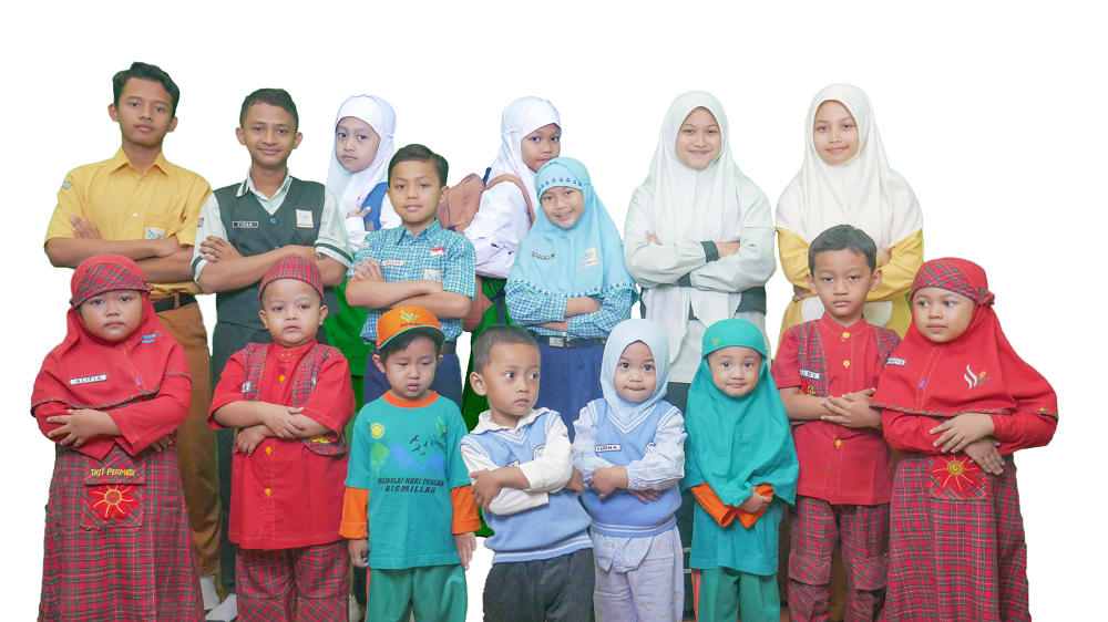 GENERASI QURANI: SIT Permata Mojokerto bersiap menyambut tahun ajaran baru 2024/2025 dengan membuka PPDB.