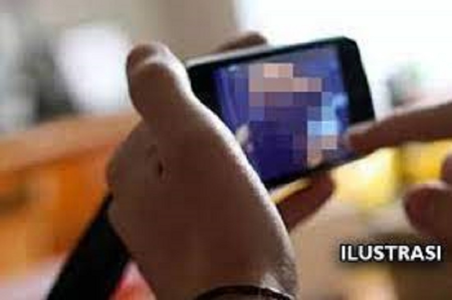 Ilustrasi foto bugil pelajar dipolisikan