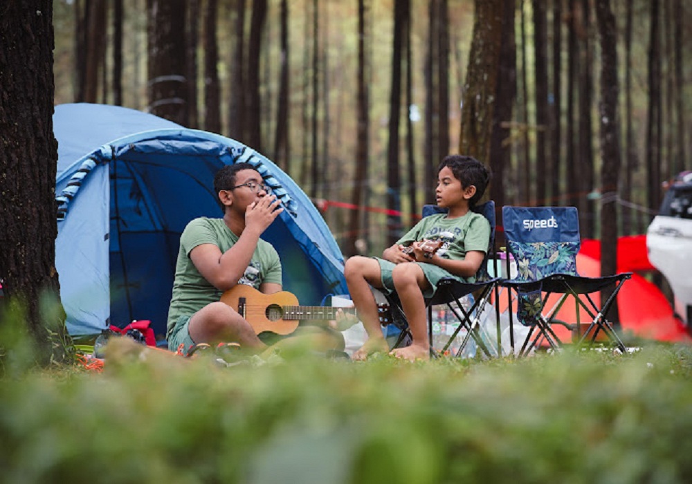 Camping Ground Wisata Nogosari tempat ini cocok bagi Anda yang akan berkemah bersama keluarga atau teman dekat