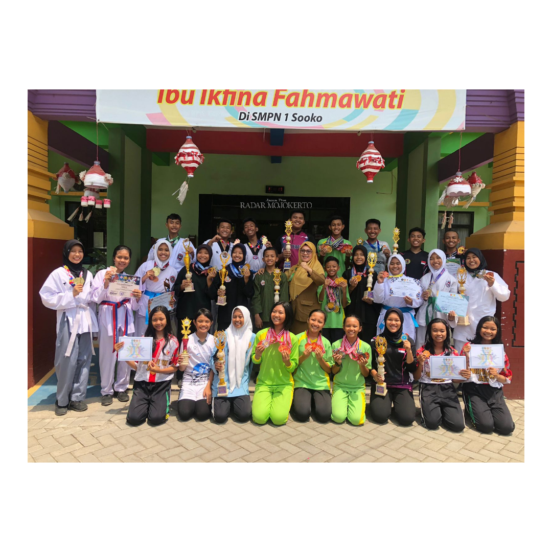 ANEKA RAGAM: Peserta didik SMPN 1 Sooko mencetak berbagai kejuaraan di perlombaan tingkat kabupaten, provinsi hingga nasional.