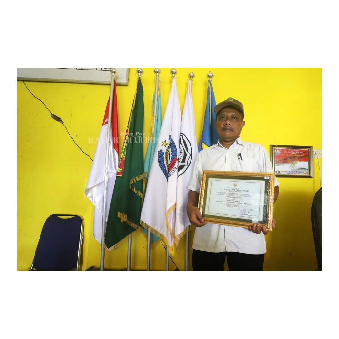 Kades Pulorejo Kecamatan Dawarblandong Kabupaten Mojokerto, Sururi.