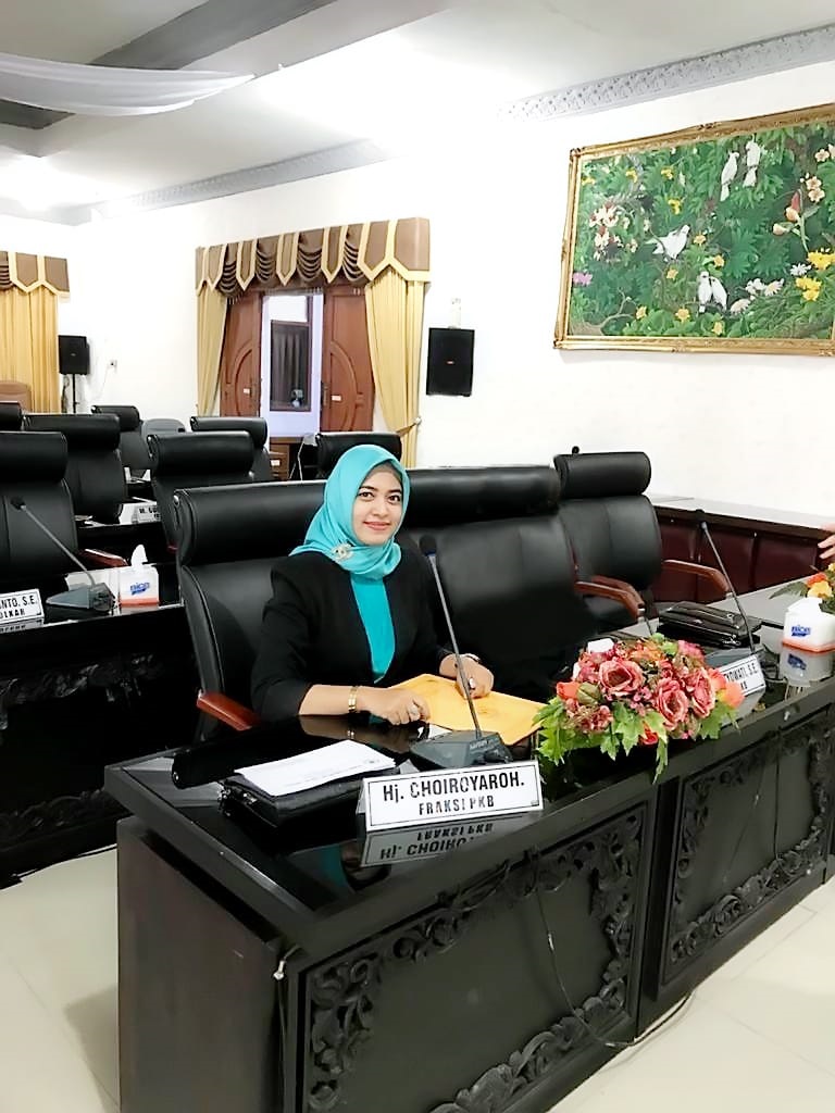 Ketua Komisi I DPRD Kota Mojokerto Hj. Choiroyaroh.