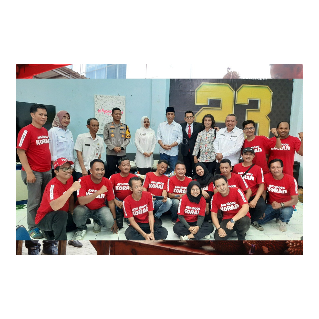 SINERGI: Jajaran Forkopimda bersama kru Jawa Pos Radar Mojokerto.