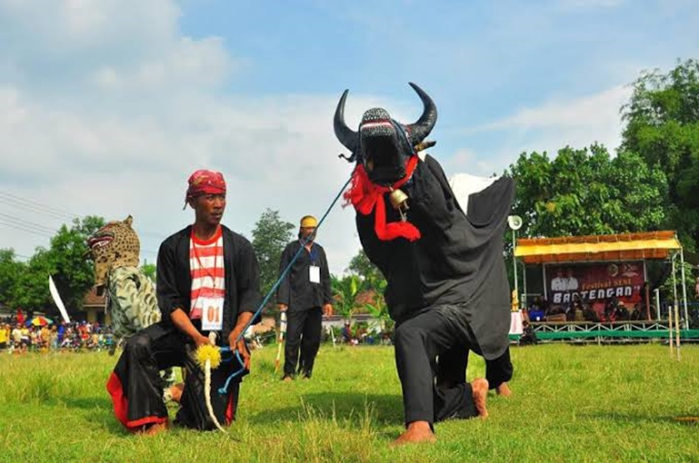 Seni Bantengan di Majapahit Musium