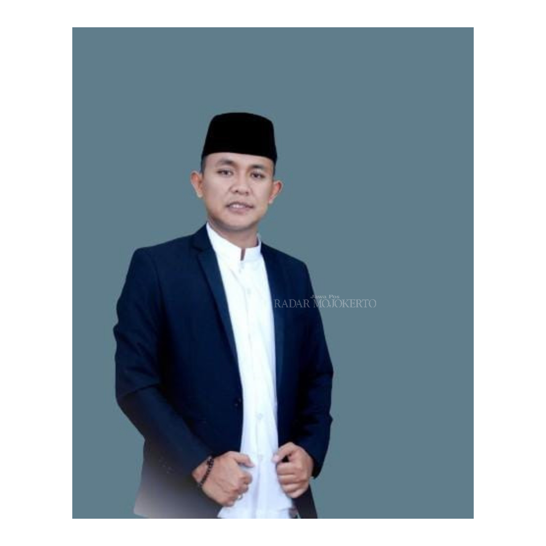 Adi Dwi Wahyu Purwanto, Sekdes Singowangi, Kecamatan Kutorejo, Kabupaten Mojokerto.