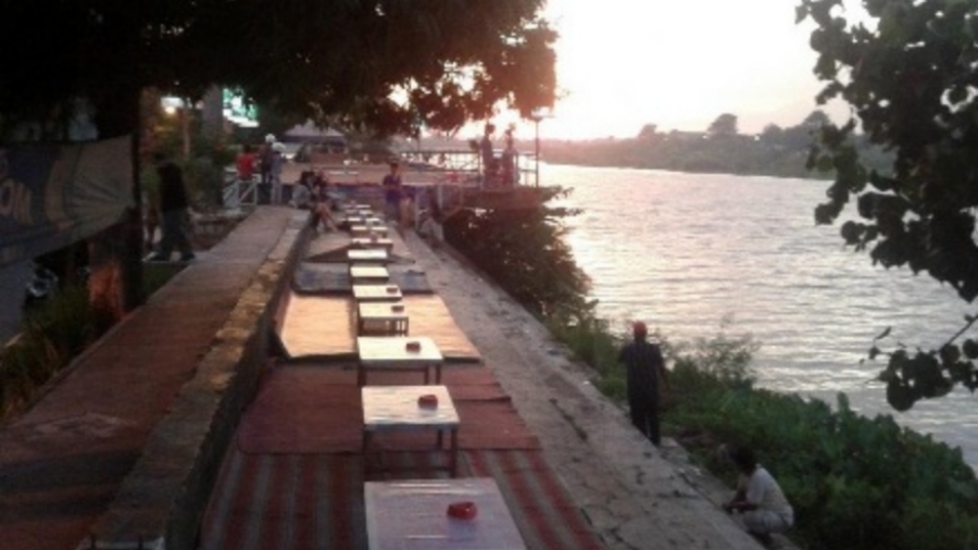 Jogging Track sungai brantas berlokasi di Kecamatan Magersari, Kota Mojokerto.
