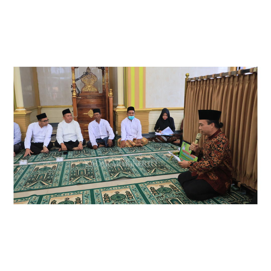 SAFARI: Kegiatan Safari Ramadan yang digagas Bupati Mojokerto Ikfina Fahmawati di Kecamatan Dawarblandong, Senin (18/3/2024).