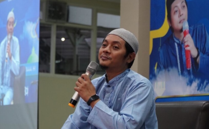 TOKOH AGAMA: Wakil Ketua Tanfidziyah PC NU Kabupaten Mojokerto Sa&rsquo;dullah Syarofie saat memberikan tausiyah agama. (foto: Internet)
