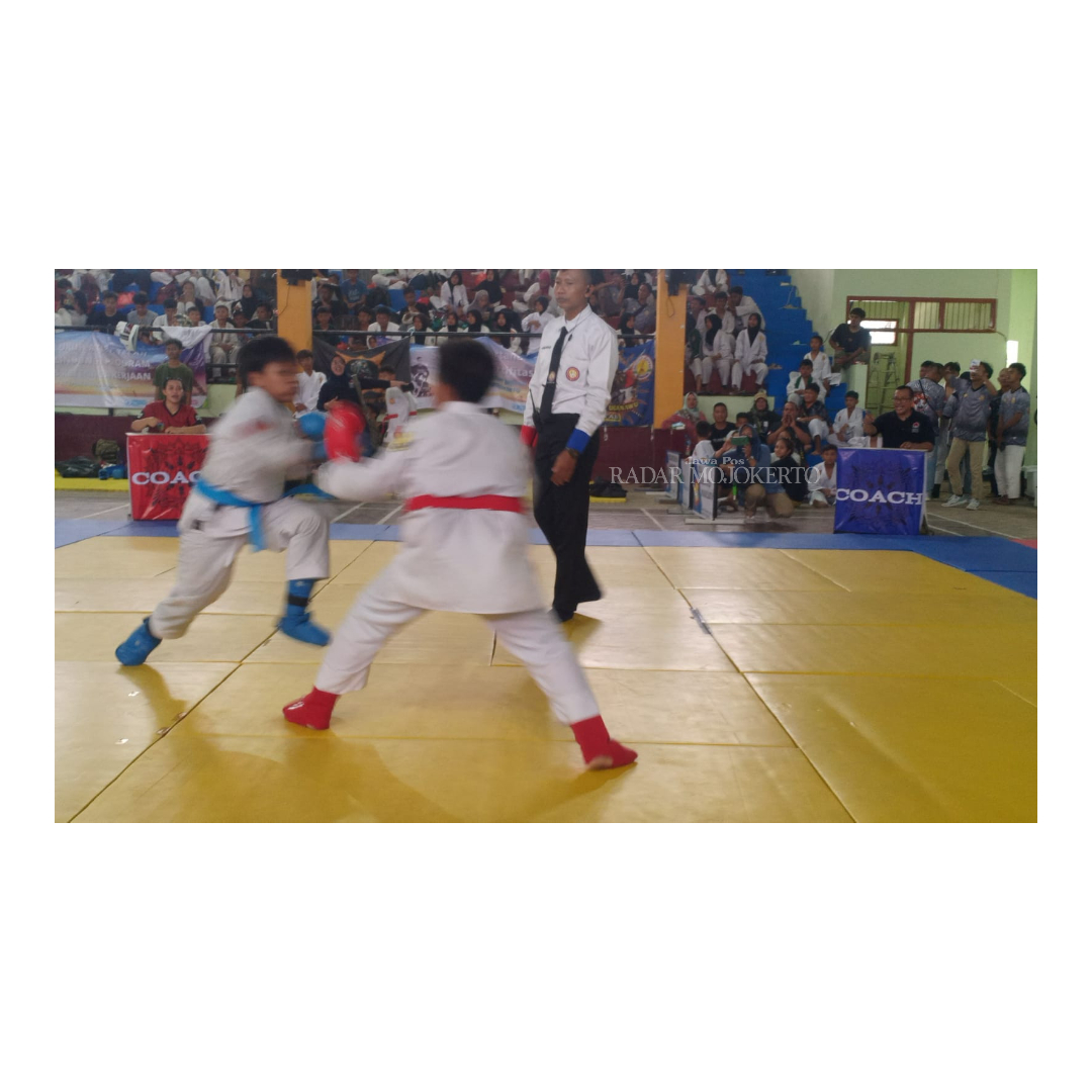 PENJARINGAN: Ajang Open Turnamen Jujitsu Piala Bupati Mojokert awal Maret lalu memunculkan banyak bibit atlet.