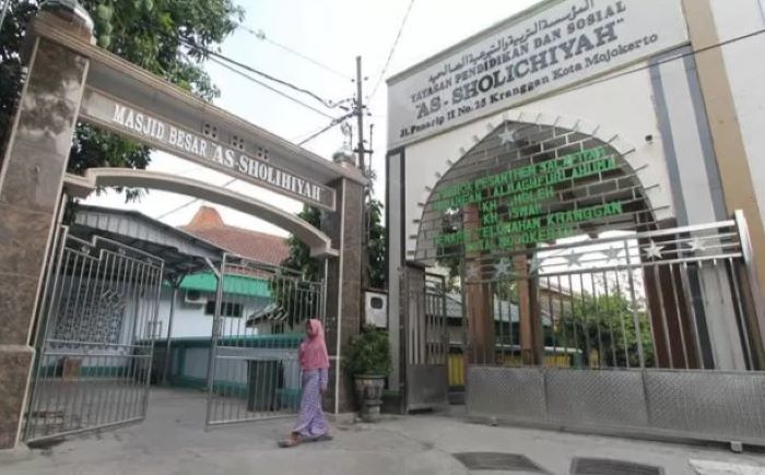 BERSEJARAH: Pondok Pesantren As-Sholichiyah adalah pesantren pertama dan tertua di Mojokerto. (foto: Radar Mojokerto)