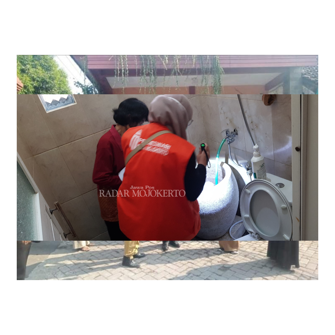 PREVENTIF: Kegiatan PSN di Kelurahan/Kecamatan Prajurit Kulon, Kota Mojokerto guna mengantisipasi persebaran kasus demam berdarah dengue (DBD).
