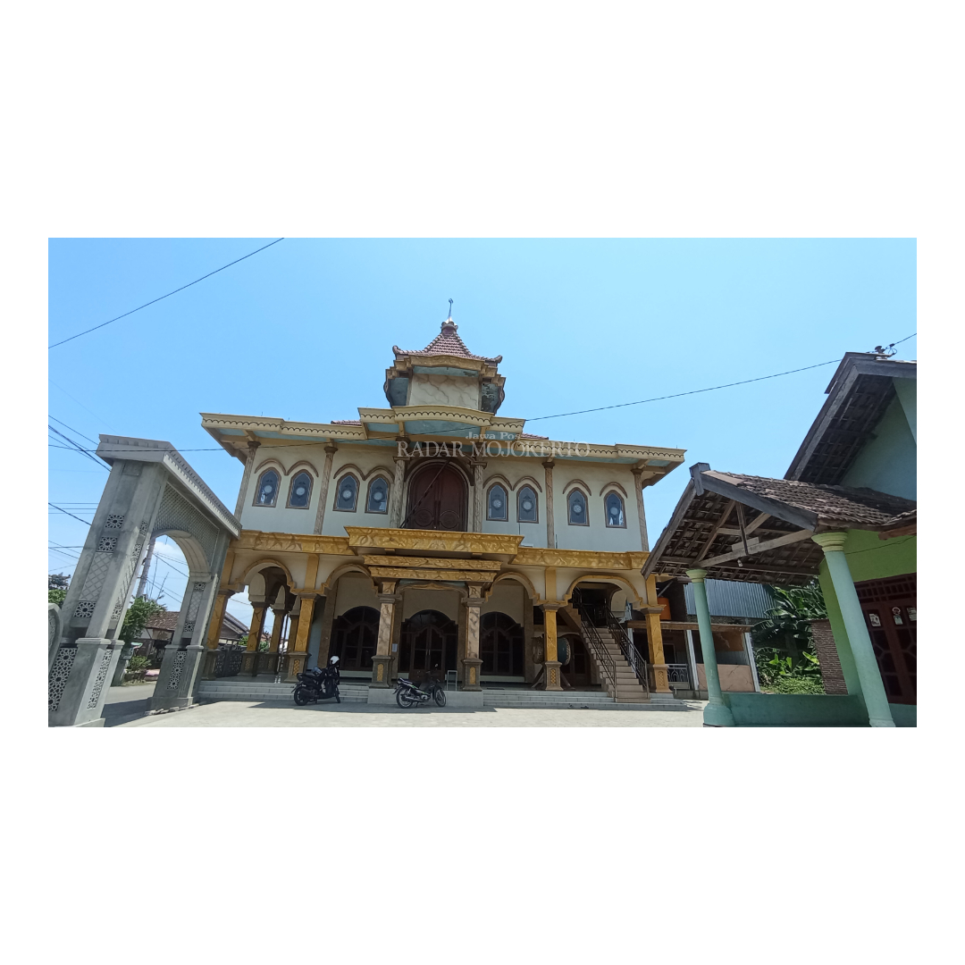 UNIK : Masjid At-Taqwa di Desa Kejagan, Kecamatan Trowulan, Kabupaten Mojokerto punya arsitektur unik, Rabu (27/3) siang.