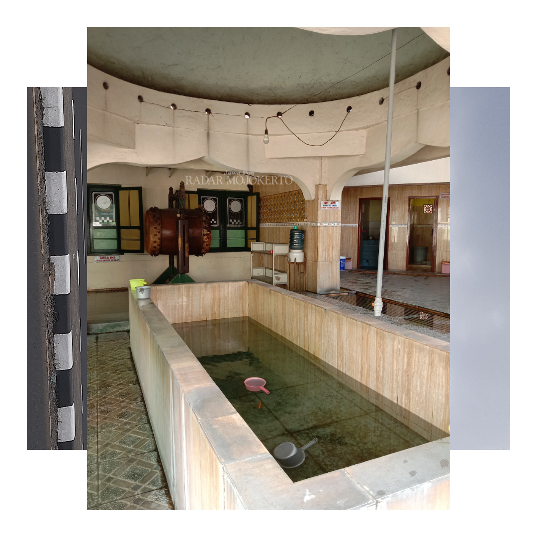 KHAS: Area tempat wudu di Masjid Al-Ichsan, Brangkal, Mojokerto.