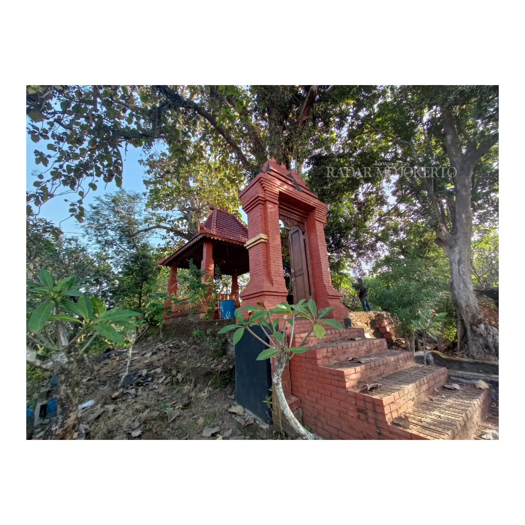 DIRAWAT: Situs Empu Supo di Dusun/Desa Watesumpak, Kecamatan Trowulan, Kabupaten Mojokerto, yang diyakin sebagai petilasan ahli pusaka era Majapahit.