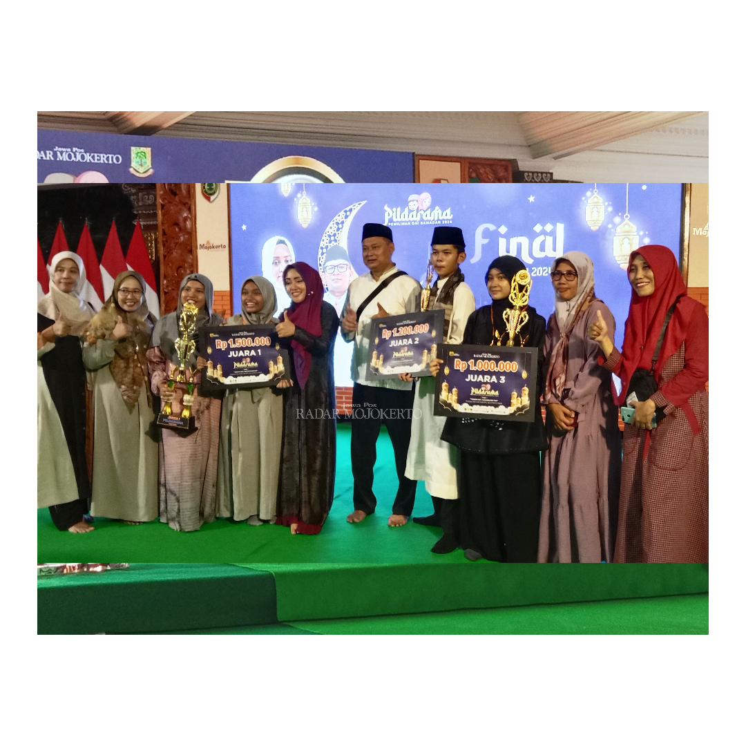 PARA JUARA: Jajaran para juara Pildarama 2024 bersama pendukungnya.