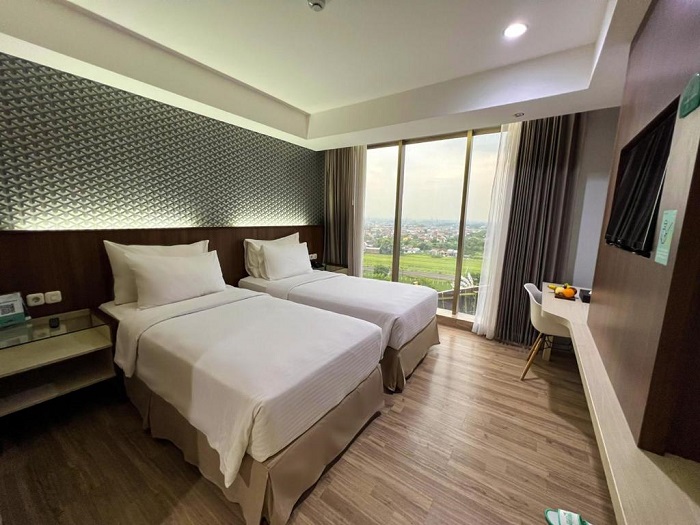SEMARAK: Aston Mojokerto Hotel dan Conference Center yang begitu luas dengan disertai kemewahannya. (foto. dok: Internet)