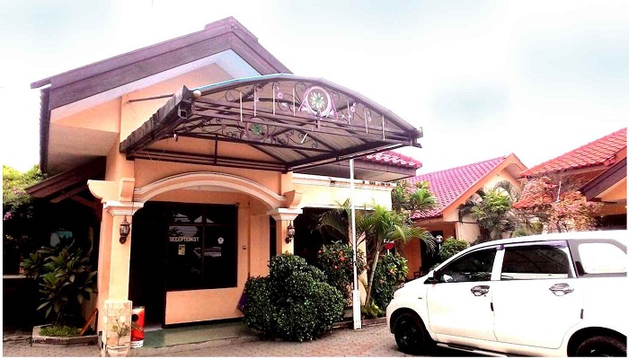 INDAH: Hotel Surya Kertajaya terlihat mewah serta dengan keindahannya. (foto. dok: Internet)