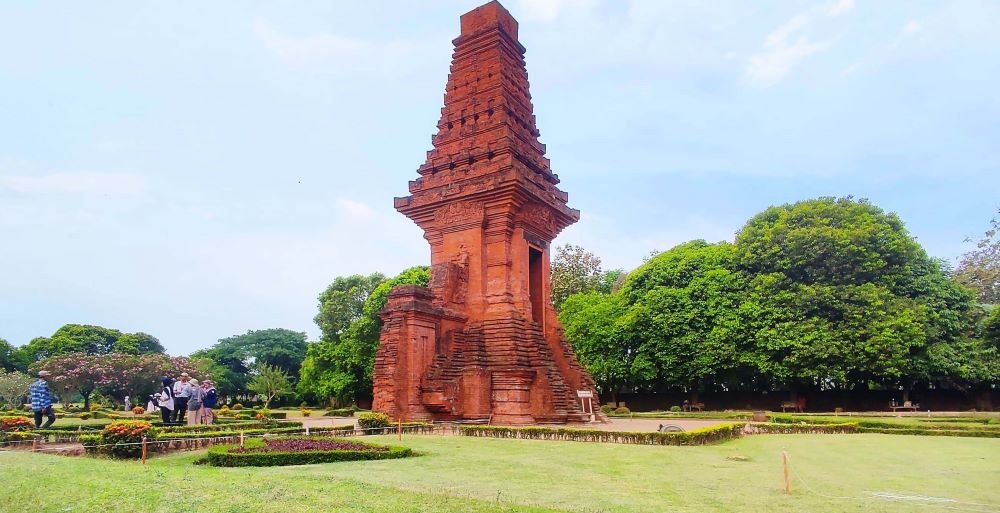 BERSEJARAH: Besarnya nilai sejarah Situs Gapura Bajang Ratu jadi salah satu faktor cagar budaya ini diprioritaskan untuk diekskavasi lagi.